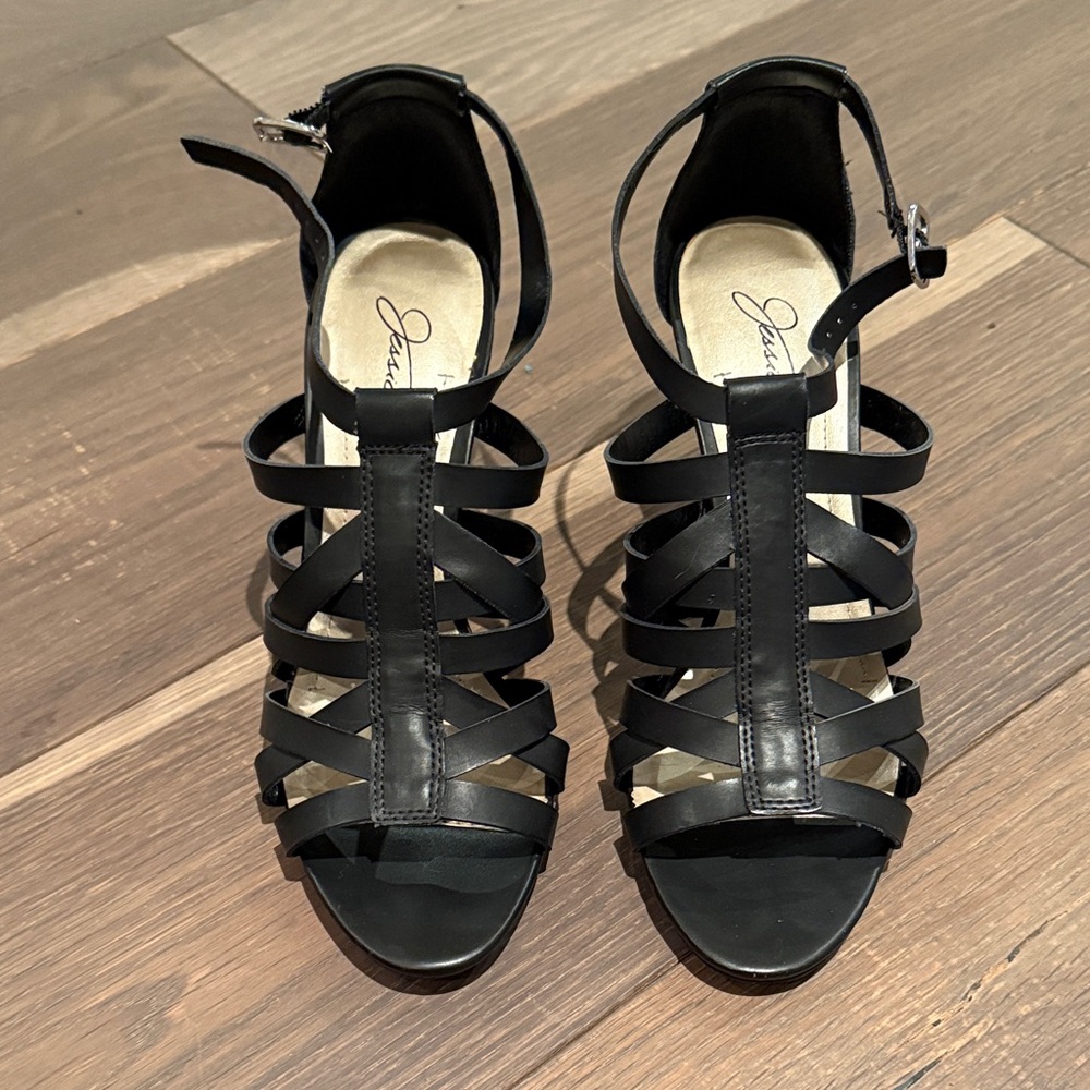 Jessica Simpson Elegant Black Sandals